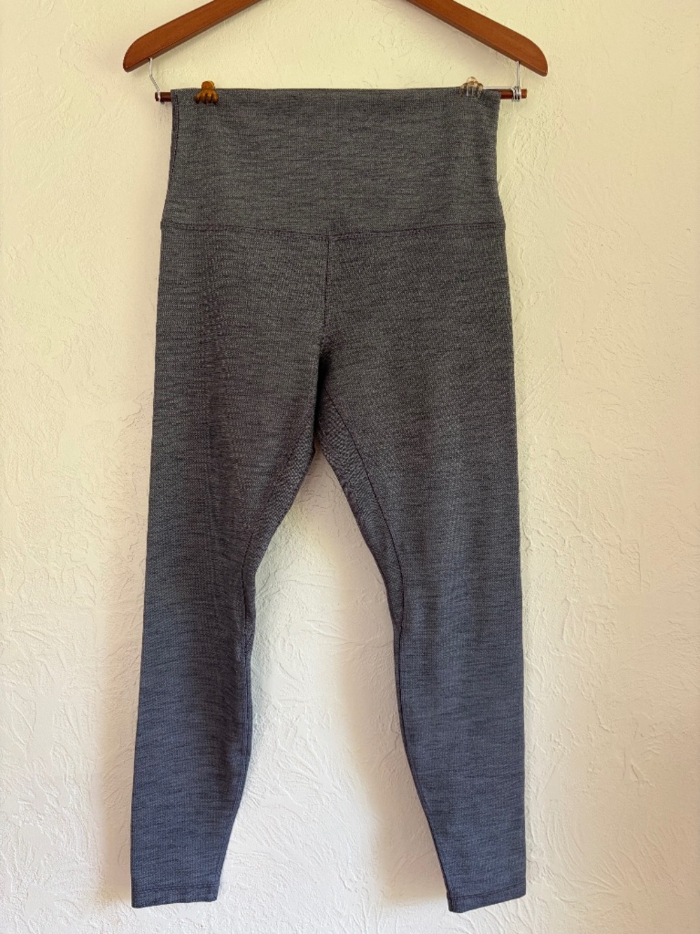 NWOT LuLuLemon Wunder Under